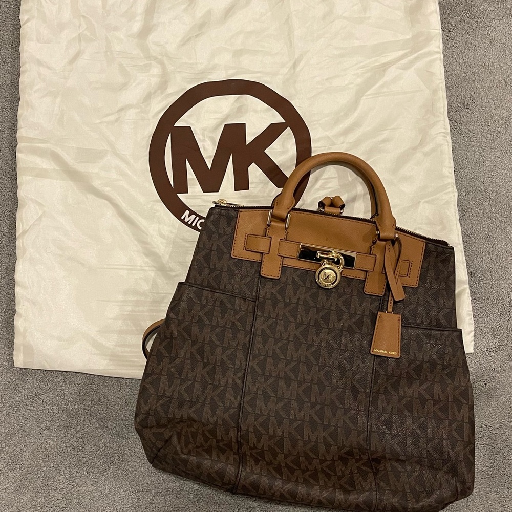 Michael Michael Kors Signature Logo Backpack